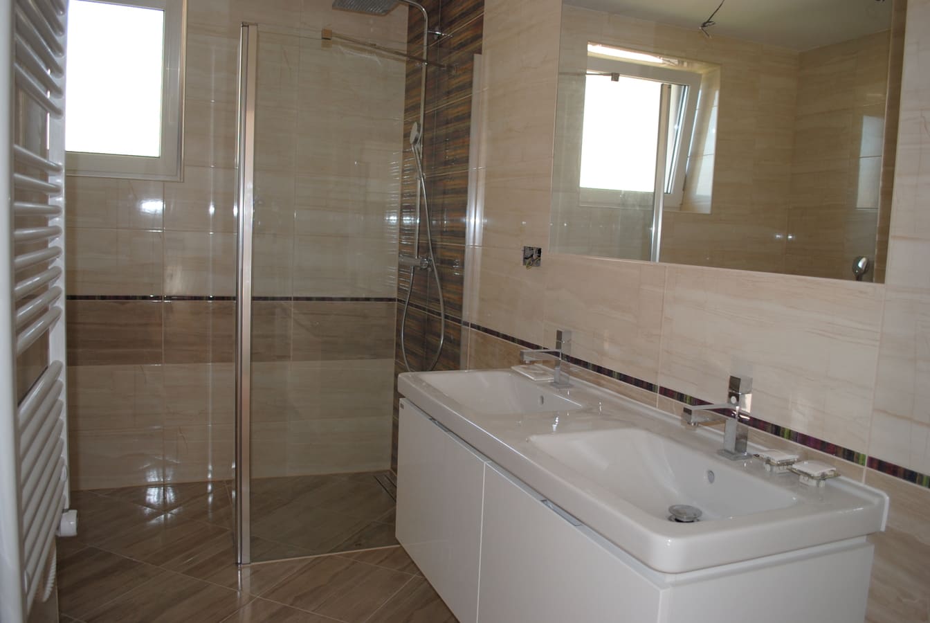 2021 Obklady A Dlazby 1